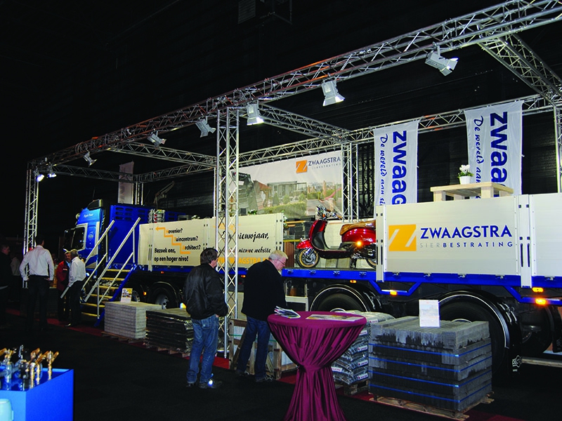 Zwaagstra Bestrating